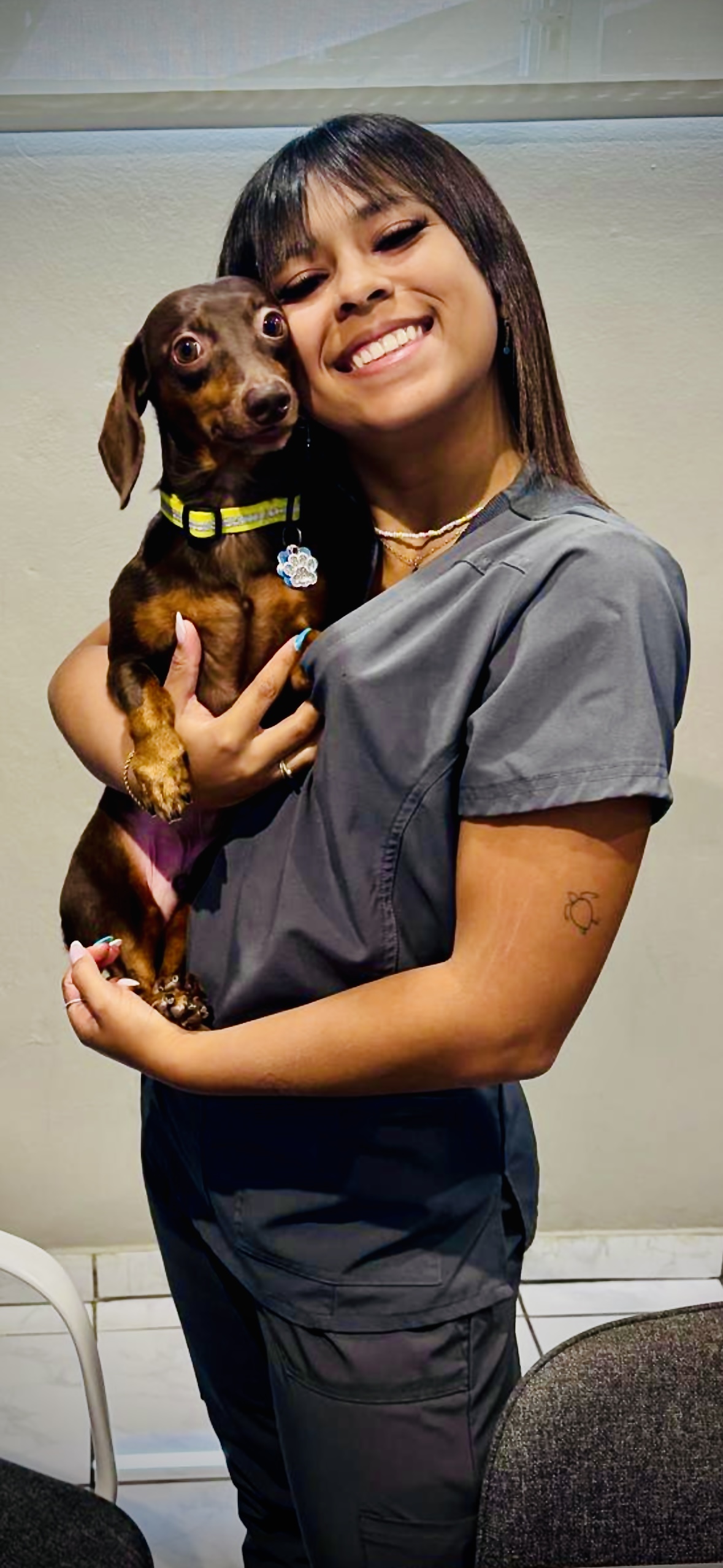 Kendra Nadal, técnica veterinaria